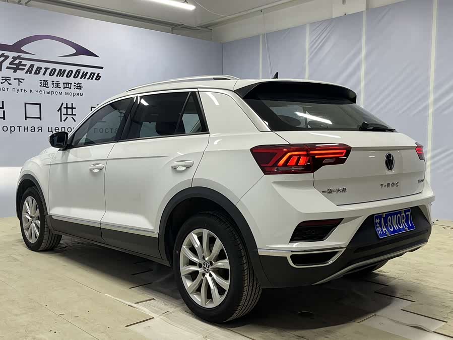 Volkswagen T-Roc 2023 #5 Volkswagen T-Roc 2023 car image #5
