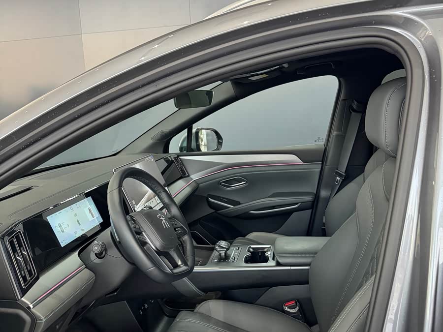 BYD SongL DM-i 2024 #5 BYD SongL DM-i 2024 car image #5