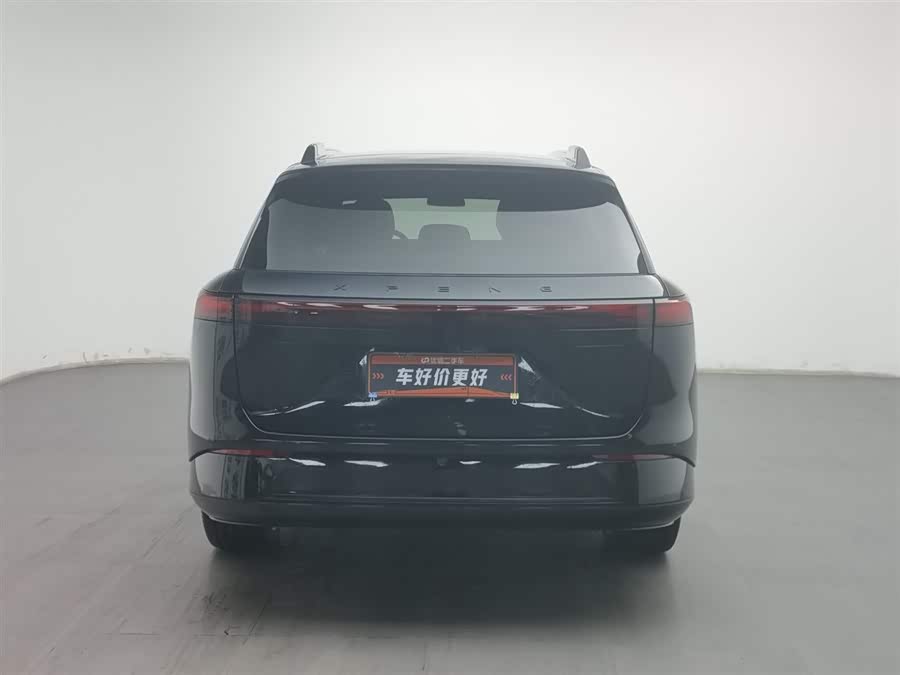 Xpeng G9 2025 car image #5