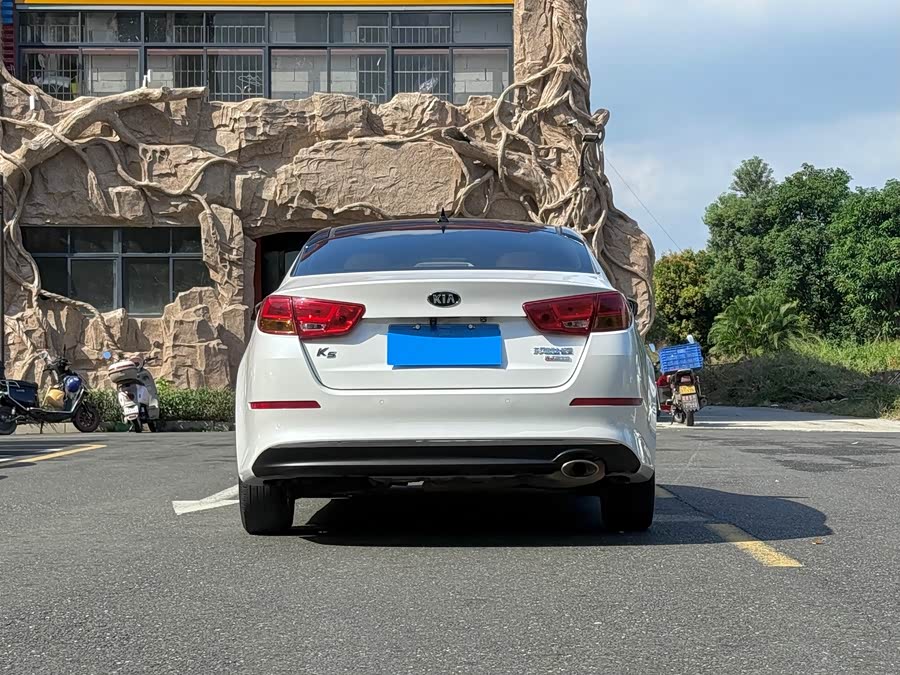 Kia K5 2019 immagine di auto #5