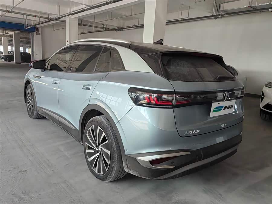 Volkswagen ID.4 X 2023 immagine di auto #5