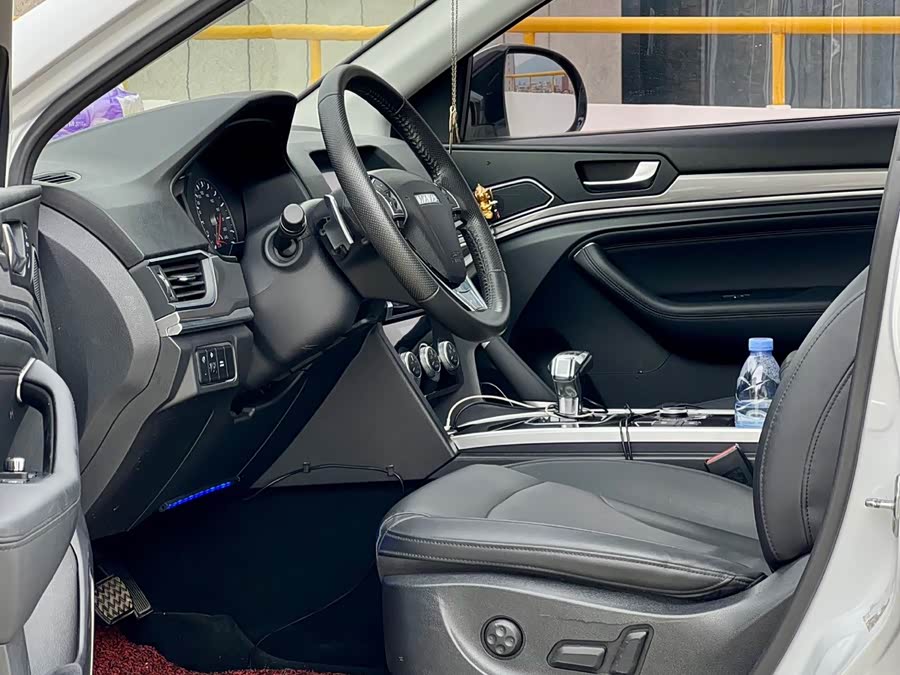 Haval H6 2019 car image #5