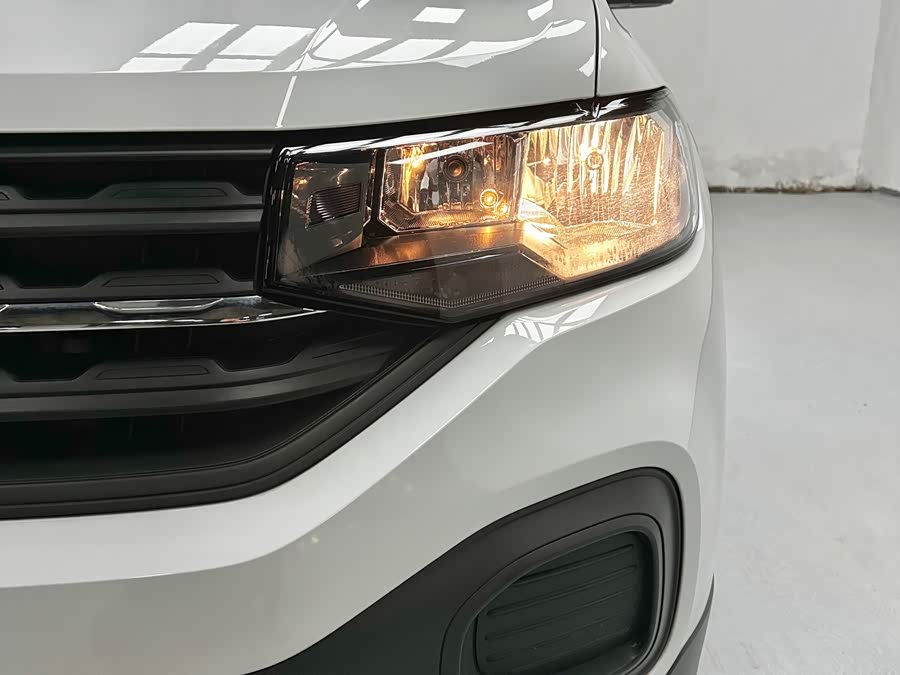 Volkswagen Tacqua 2023 #5 Volkswagen Tacqua 2023 car image #5