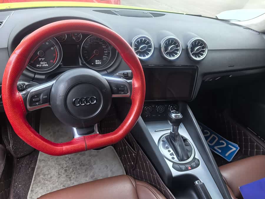 Audi TT 2009 car image #5