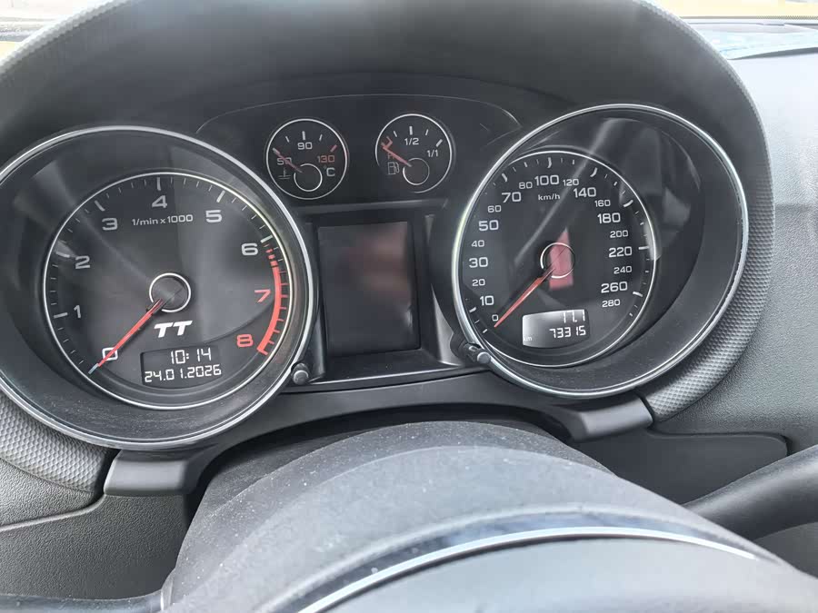 Audi TT 2010 car image #5