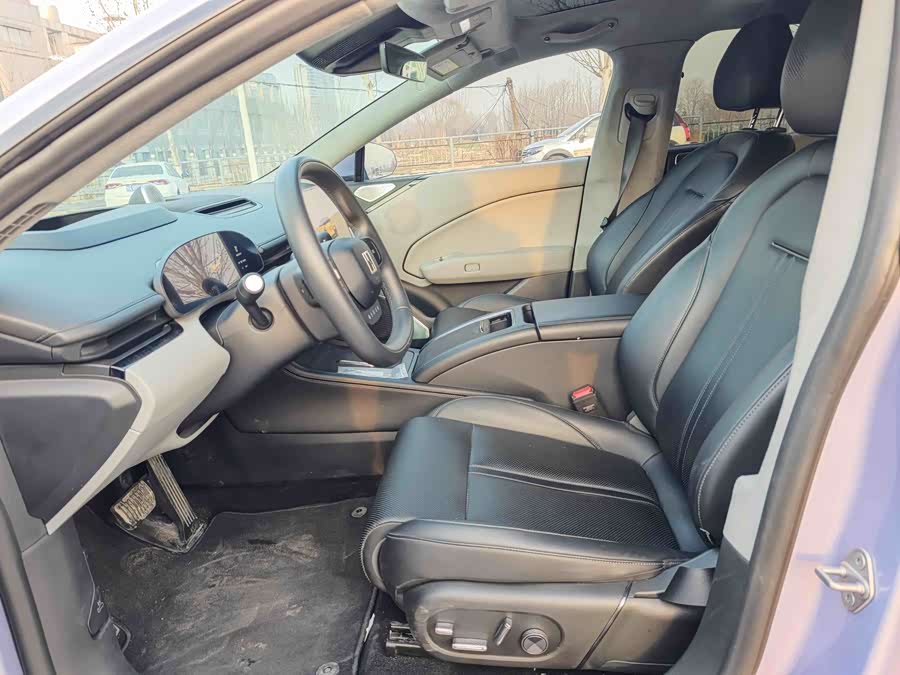 极氪 极氪007 2024 汽车图片 #5