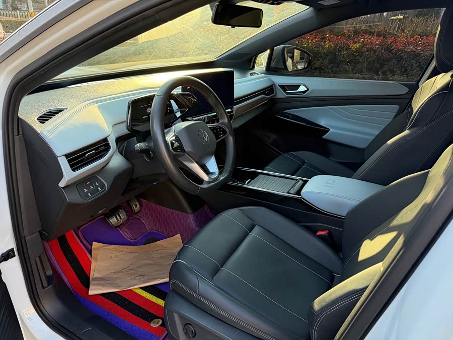 Volkswagen ID.4 X 2023 car image #5