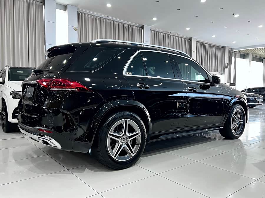 Mercedes-Benz GLE Class 2021 #5 Mercedes-Benz GLE Class 2021 car image #5