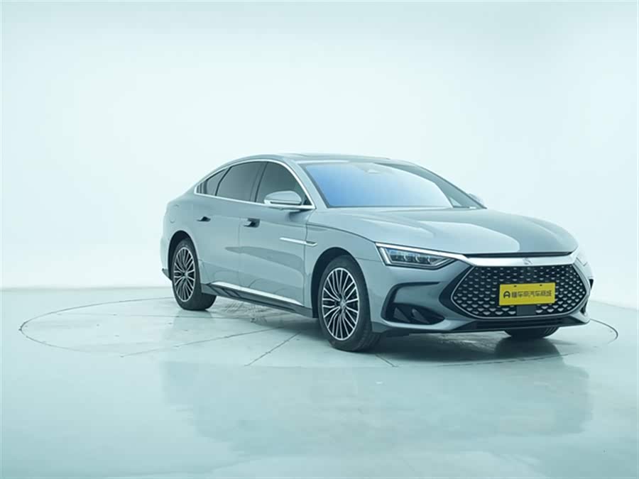 BYD Han 2025 #5 BYD Han 2025 car image #5