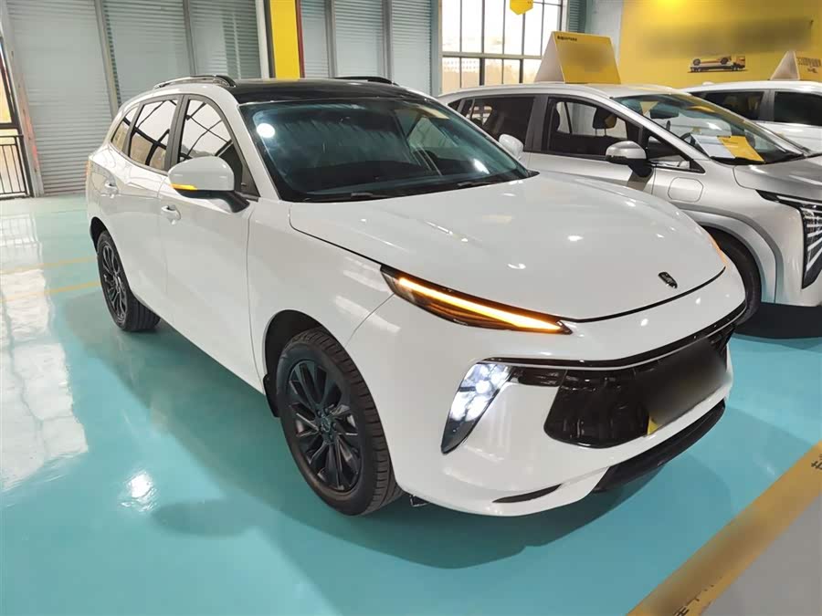 Forthing T5 EVO 2021 #5 Forthing T5 EVO 2021 immagine di auto #5