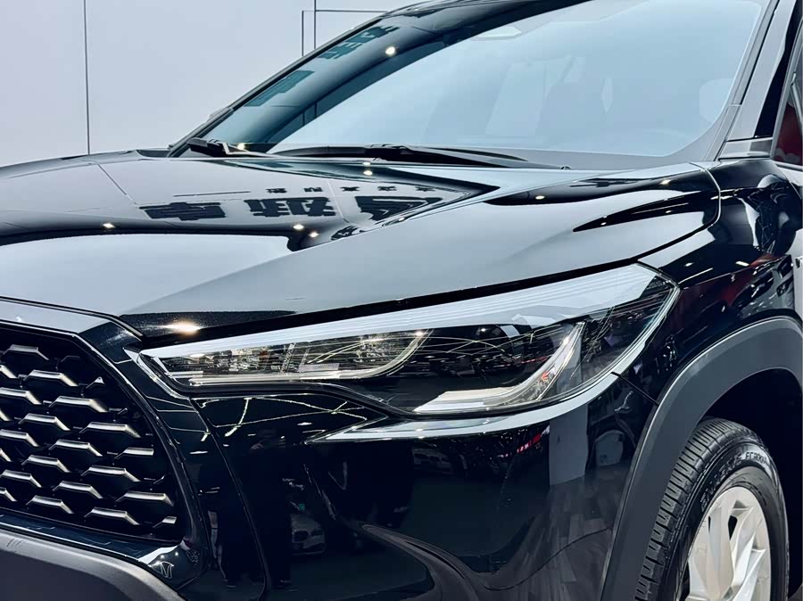 Toyota Corolla Cross 2024 immagine di auto #5