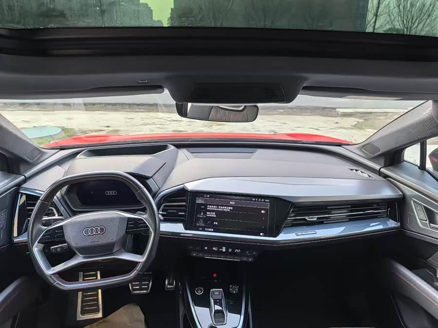 Audi Q5 e-tron 2022 imagem de carro #5