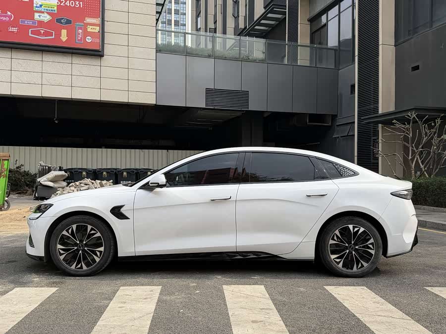 BYD Seal 2022 #5 BYD Seal 2022 car image #5