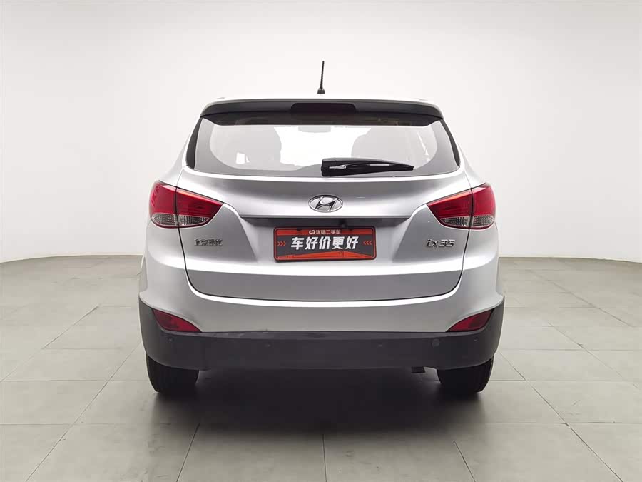 Hyundai ix35 2012 car image #5