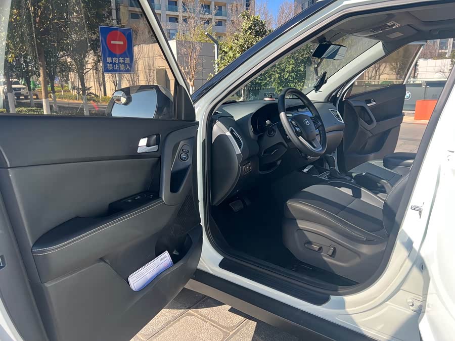 Hyundai ix25 2019 #5 Hyundai ix25 2019 car image #5