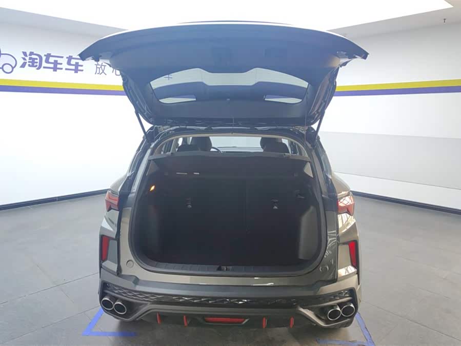 GEELY Coolray 2023 car image #5