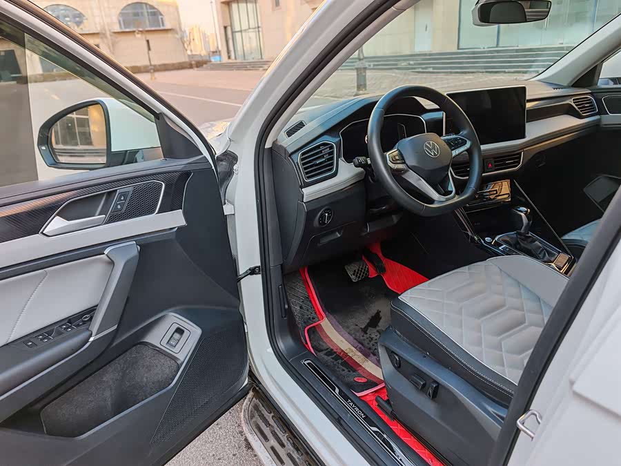 Volkswagen Tayron 2023 #5 Volkswagen Tayron 2023 car image #5