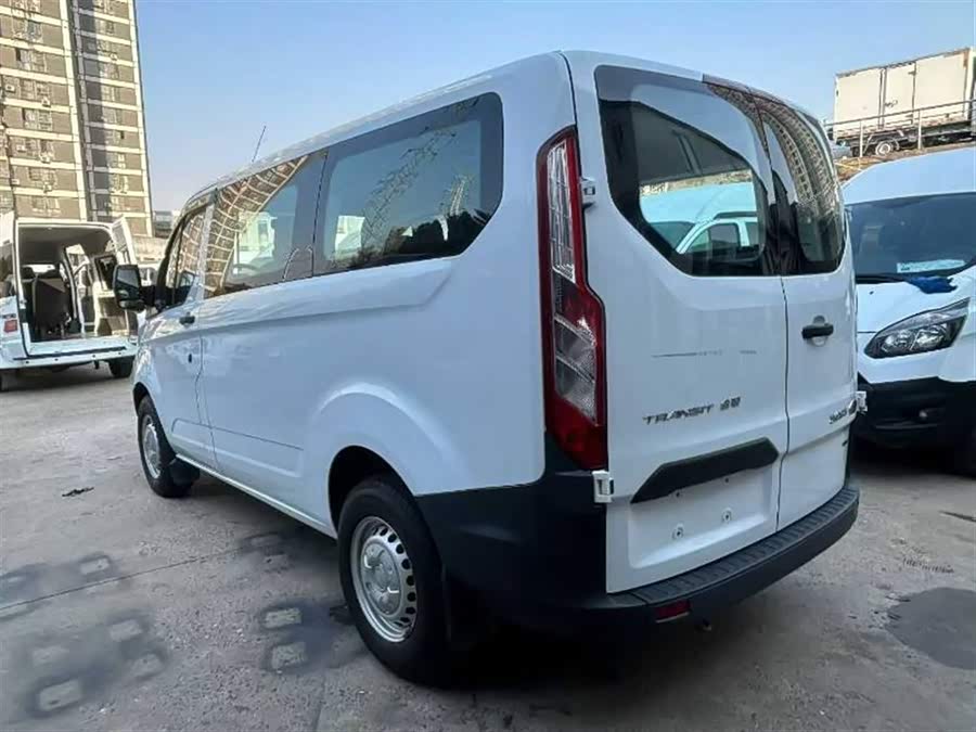 Ford Transit 2020 car image #5