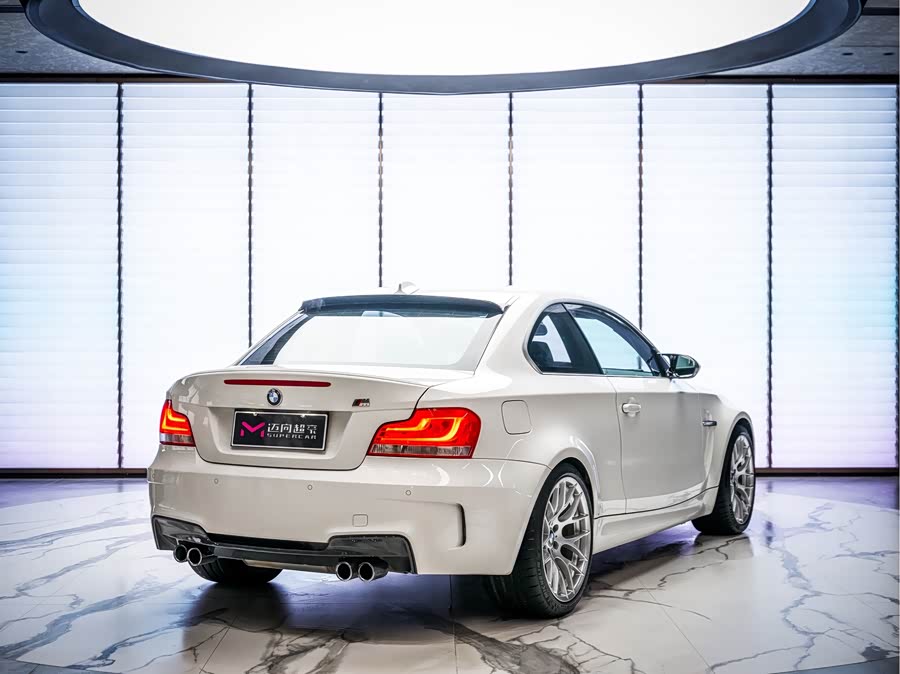 BMW 1 Series M 2012 car image #5