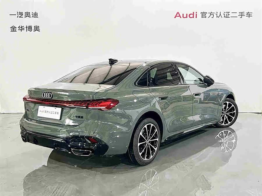 Audi 2025 immagine di auto #5