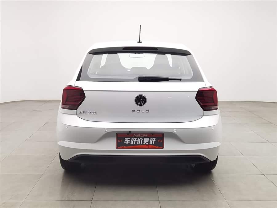 Volkswagen Polo 2023 car image #5
