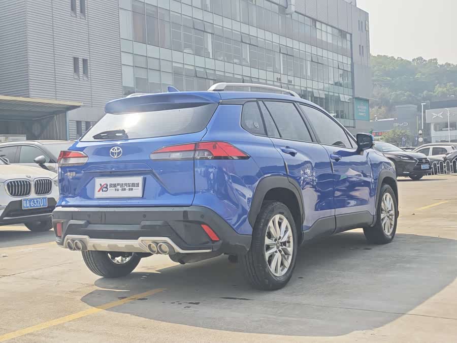 Toyota Corolla Cross 2022 immagine di auto #5