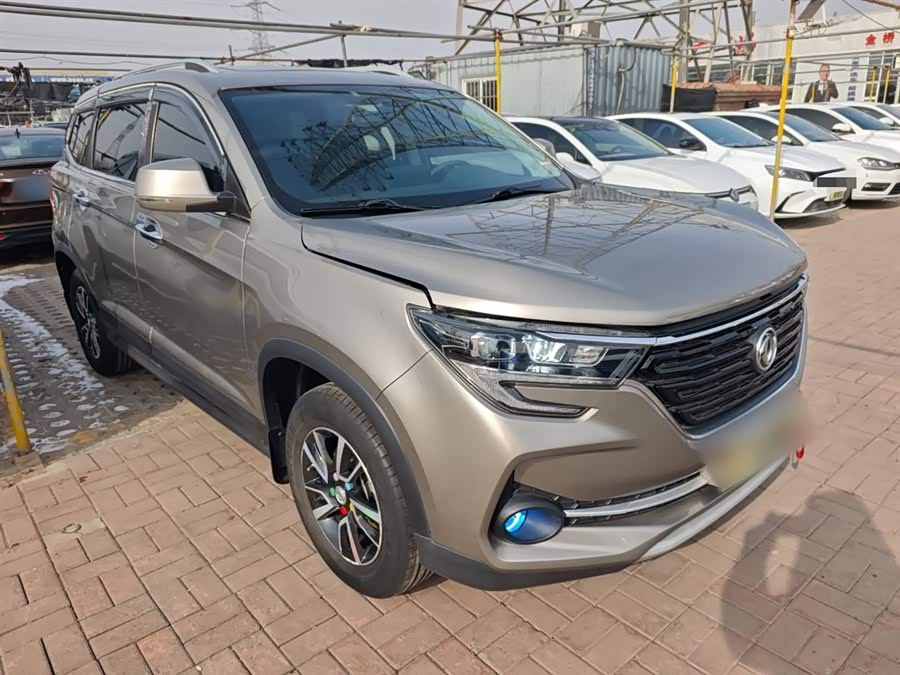 Forthing T5 2021 imagem de carro #5