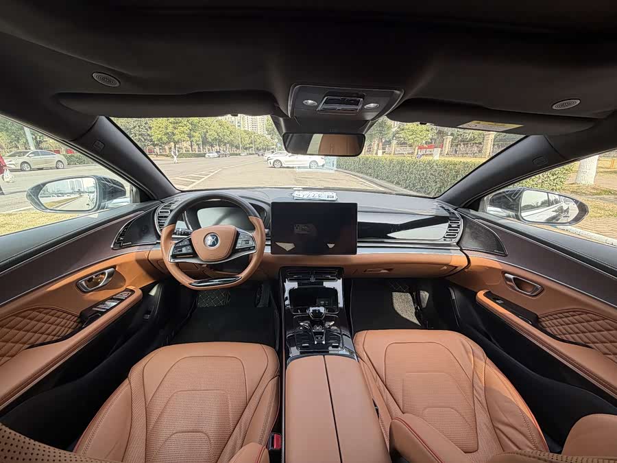 BYD Han 2022 car image #5