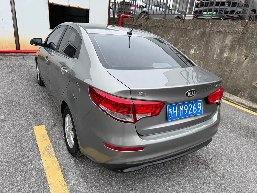 Kia K2 2015 imagen de coche #5