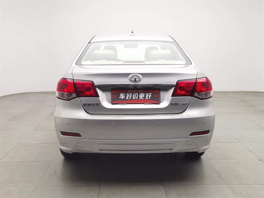 Great Wall C30 2016 car image #5