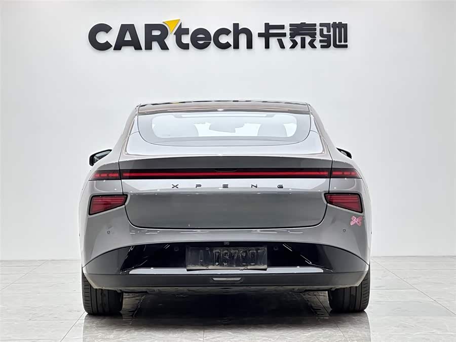 Xpeng P7 2022 صورة سيارة #5
