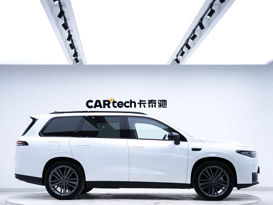 Leapmotor C16 2024 car image #5