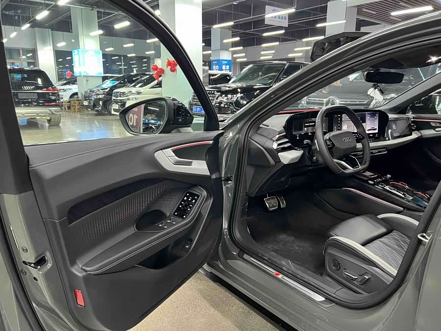 Audi 2025 car image #5