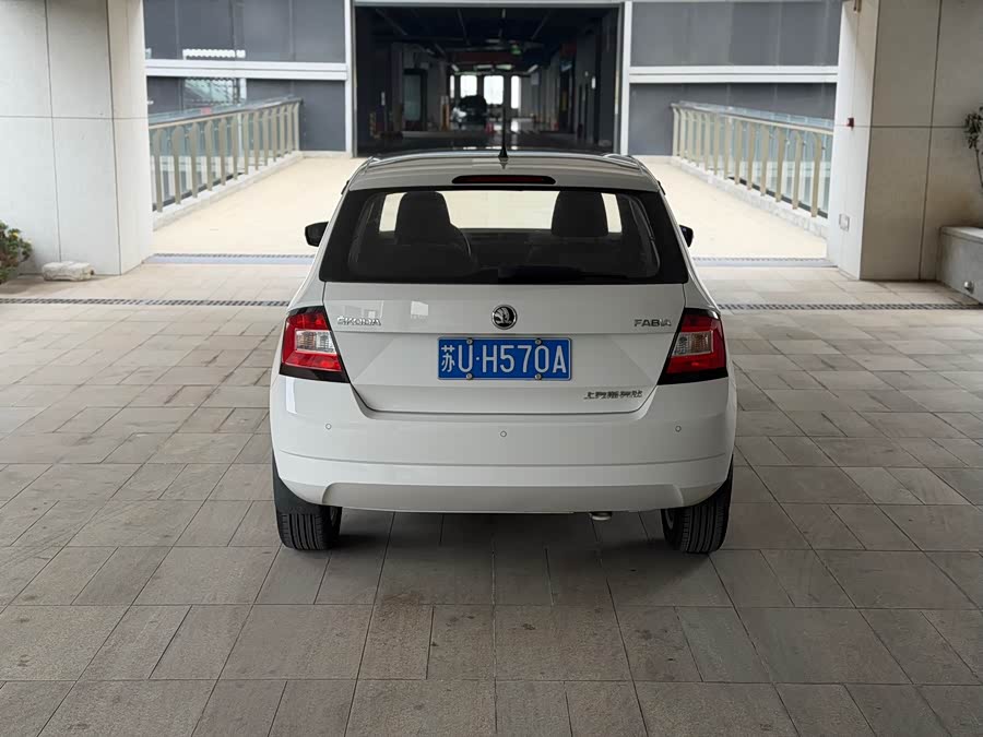 Skoda Fabia 2018 صورة سيارة #5