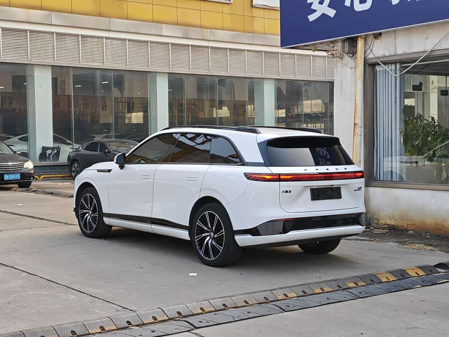 小鹏 小鹏G9 2022 汽车图片 #5