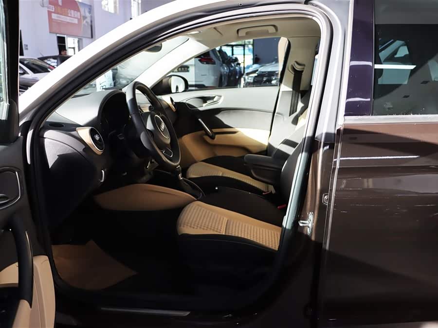 Audi A1 2012 #5 Audi A1 2012 car image #5