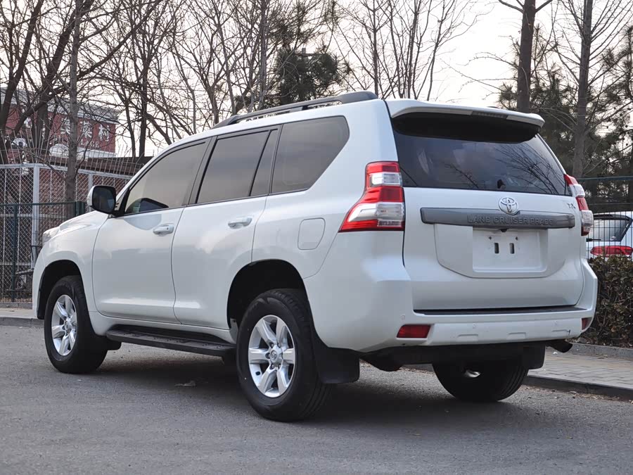 Toyota Prado (Imported) 2014 #5 Toyota Prado (Imported) 2014 car image #5