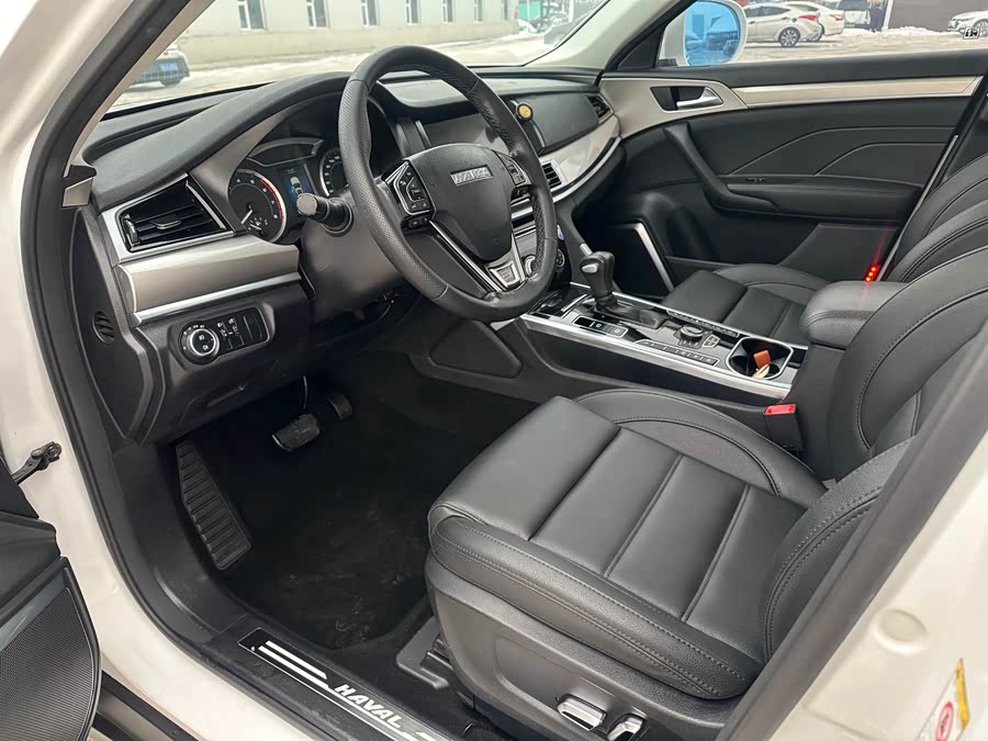 Haval H7 2017 car image #5