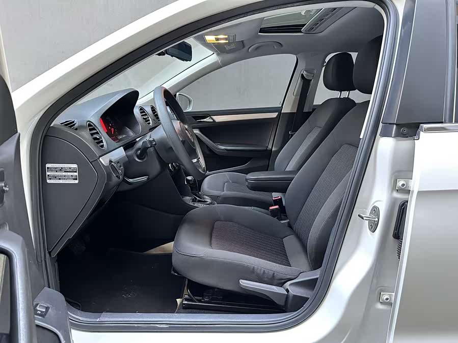 Jetta Jetta 2015 #5 Jetta Jetta 2015 car image #5