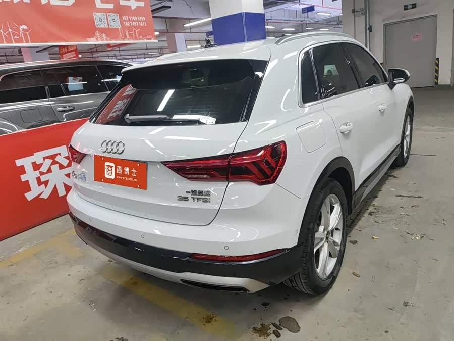 Audi Q3 2021 car image #5
