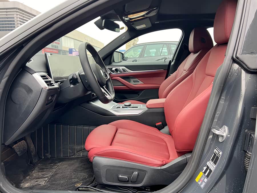 BMW i4 2025 car image #5