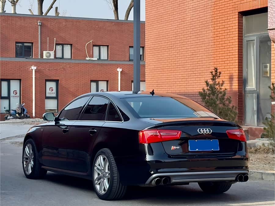 Audi S6 2013 car image #5