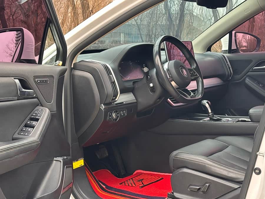 BYD Tang 2018 #5 BYD Tang 2018 car image #5