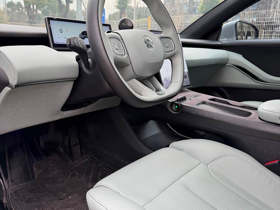 蔚来 蔚来ET5 2023 汽车图片 #5