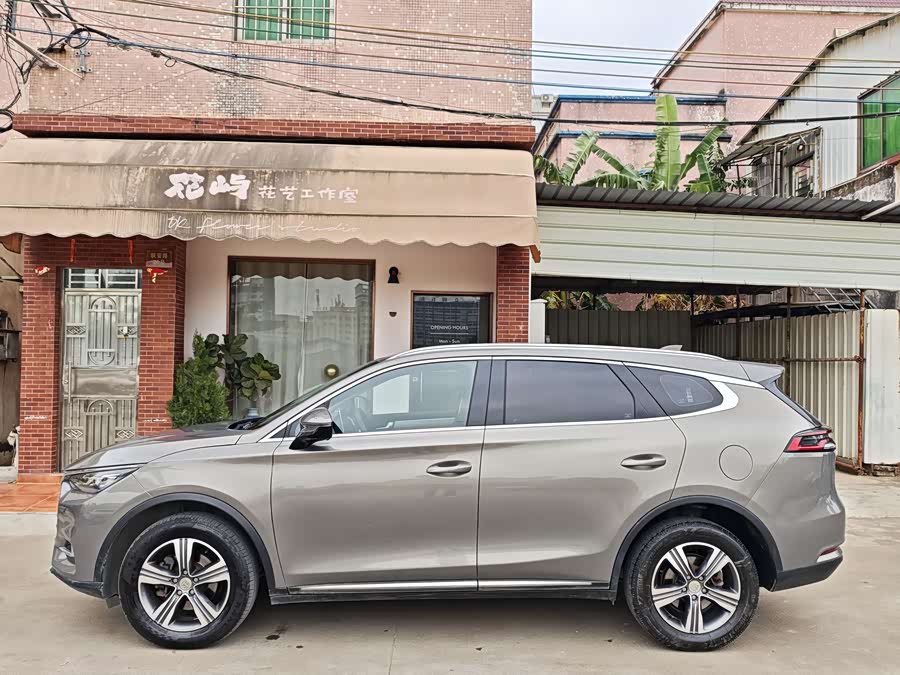 BYD Tang 2019 immagine di auto #5