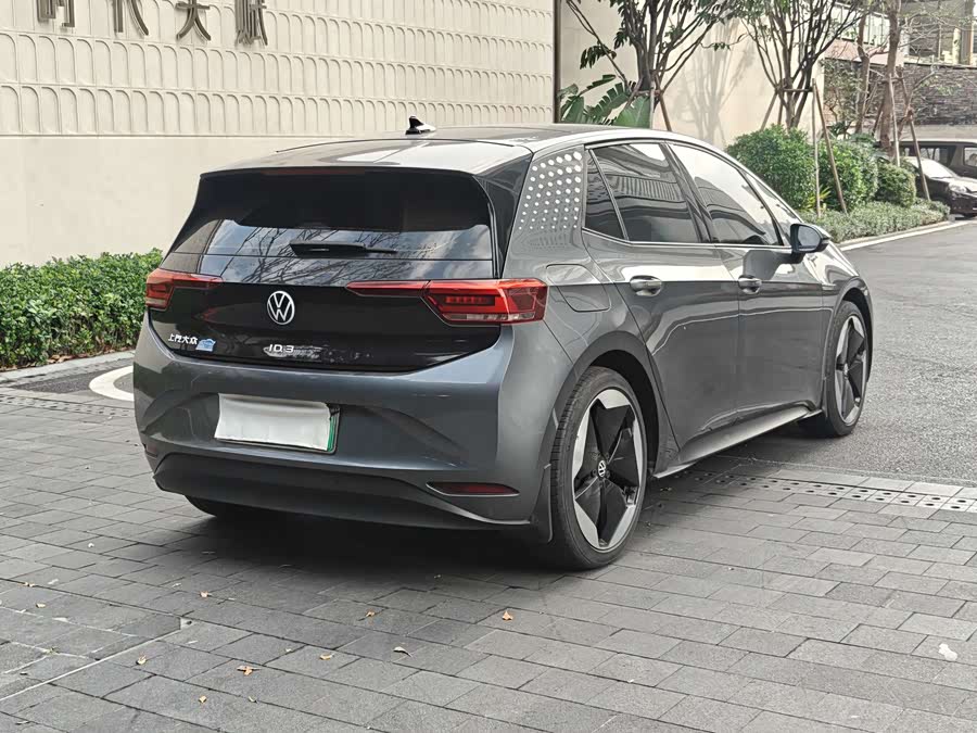 Volkswagen ID.3 2022 car image #5