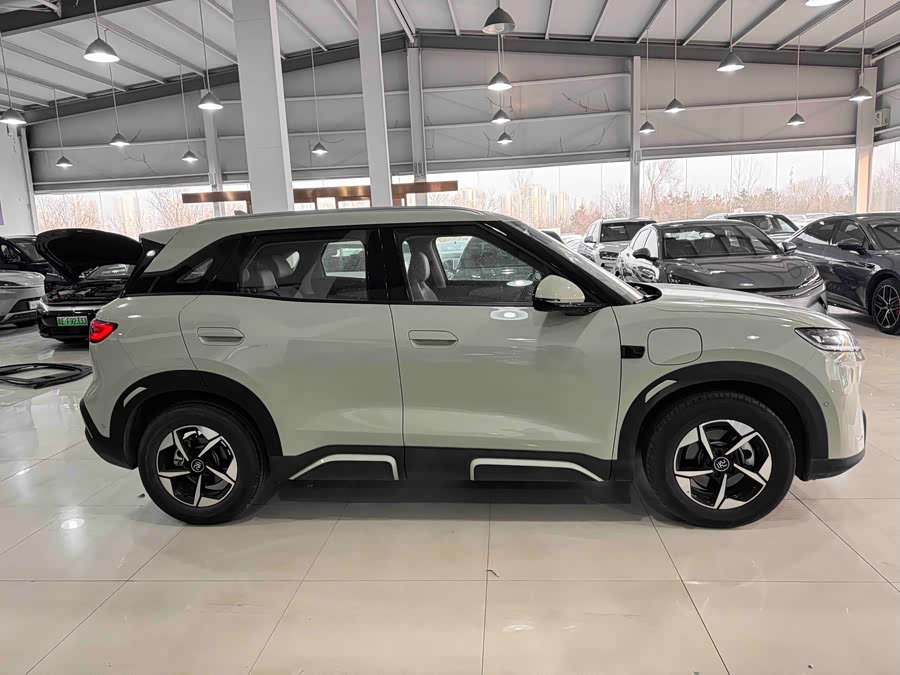 BYD YuanUP 2025 car image #5