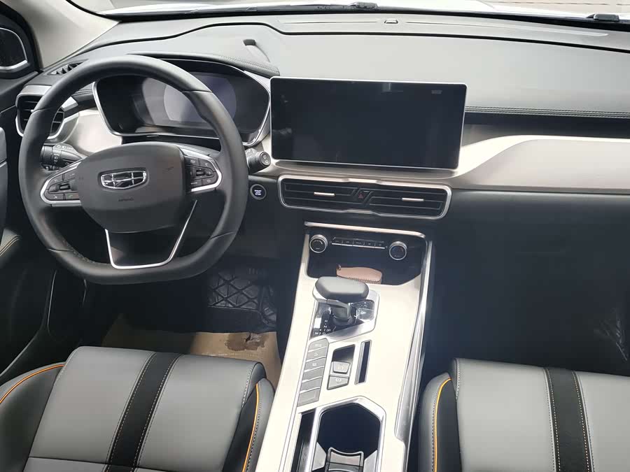 GEELY Coolray 2023 car image #5