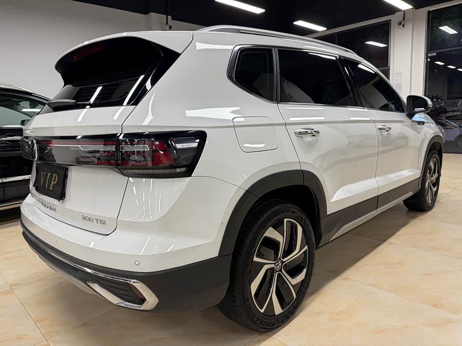 Volkswagen Tharu 2023 car image #5