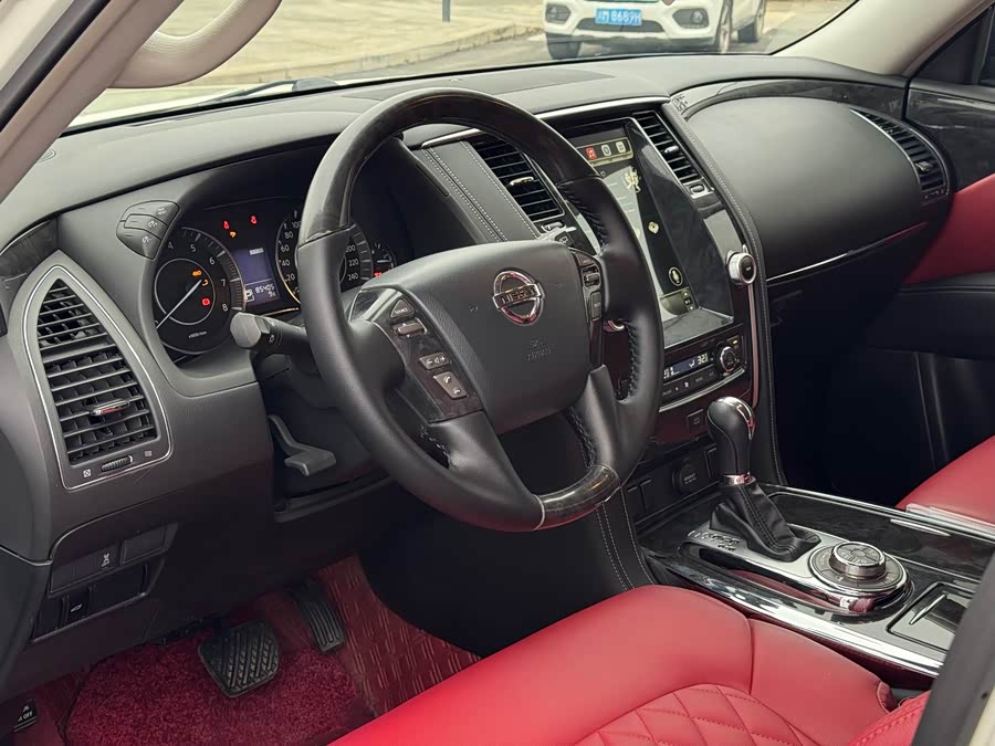 日产 途乐 2018 汽车图片 #5